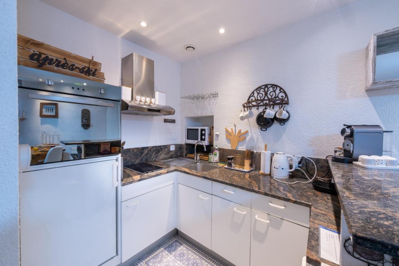 Un Cottage Alpin Chaleureux Dans Le Coeur D Annecy Avec 2 Velos Bagian luar foto